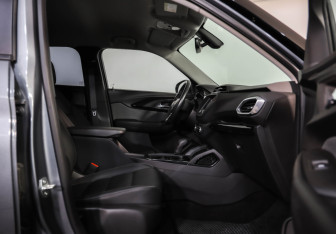 Подержанный автомобиль Chevrolet TrailBlazer 2021 года (24 фото)