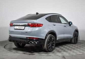 Подержанный автомобиль Geely Tugella 2023 года (5 фото)