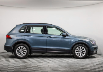 Подержанный автомобиль Volkswagen Tiguan 2019 года (4 фото)
