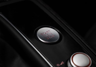 Подержанный автомобиль Audi A6 Sedan 2017 года (16 фото)