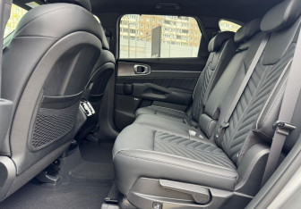 Новый Kia Sorento 2025 (13 фото)