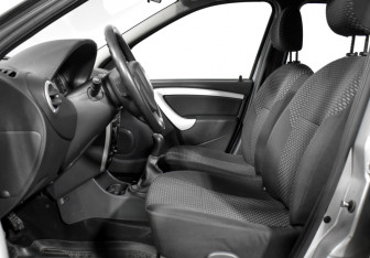 Подержанный автомобиль LADA (ВАЗ) Largus Wagon 2012 года (11 фото)