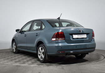 Подержанный автомобиль Volkswagen Polo Sedan 2020 года (7 фото)