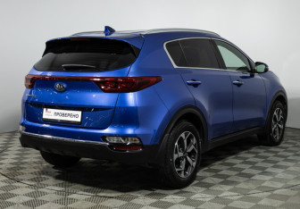 Подержанный автомобиль Kia Sportage 2021 года (5 фото)