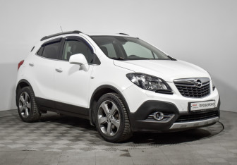 Подержанный автомобиль Opel Mokka 2013 года (3 фото)