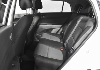 Подержанный автомобиль Hyundai Creta 2019 года (11 фото)