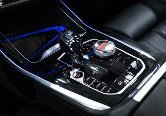 Подержанный автомобиль BMW X7 2019 года (31 фото)