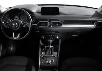 Подержанный автомобиль Mazda CX-5 2019 года (14 фото)