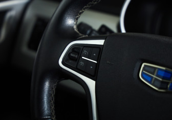 Подержанный автомобиль Geely Atlas 2019 года (11 фото)