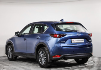 Подержанный автомобиль Mazda CX-5 2018 года (7 фото)
