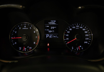 Подержанный автомобиль Kia Cerato Sedan 2013 года (13 фото)