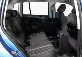 Подержанный автомобиль Volkswagen Tiguan 2011 года (19 фото)