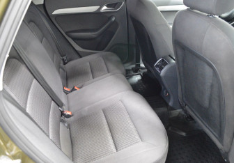 Подержанный автомобиль Audi Q3 2011 года (13 фото)