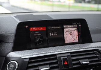 Подержанный автомобиль BMW X3 2020 года (19 фото)