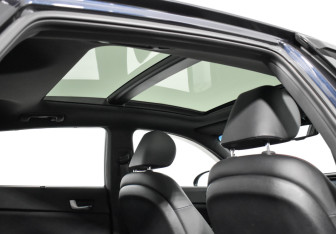 Подержанный автомобиль Kia Optima Sedan 2016 года (23 фото)