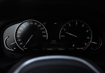 Подержанный автомобиль BMW X3 2020 года (16 фото)