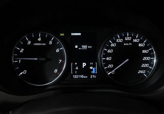Подержанный автомобиль Mitsubishi Outlander 2012 года (12 фото)