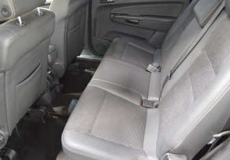 Подержанный автомобиль Opel Zafira Compactvan 2011 года (11 фото)