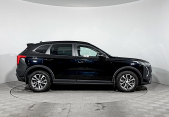 Подержанный автомобиль Haval Jolion 2023 года (4 фото)
