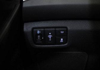 Подержанный автомобиль Hyundai Creta 2017 года (17 фото)