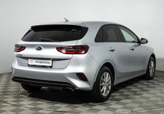 Подержанный автомобиль Kia Ceed Hatchback 2018 года (5 фото)