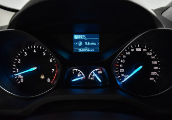 Подержанный автомобиль Ford Kuga 2018 года (19 фото)