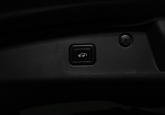 Подержанный автомобиль Changan CS75PLUS 2023 года (20 фото)