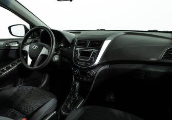 Подержанный автомобиль Hyundai Solaris Sedan 2016 года (9 фото)