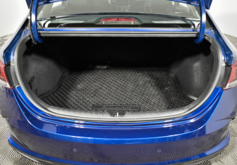 Подержанный автомобиль Hyundai Solaris Sedan 2022 года (19 фото)