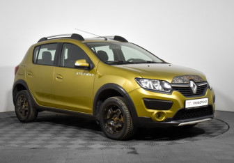 Подержанный автомобиль Renault Sandero 2018 года (3 фото)