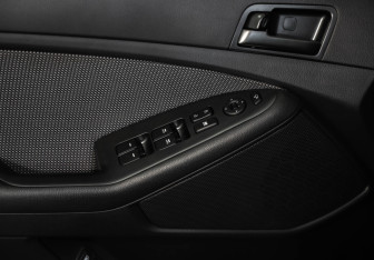 Подержанный автомобиль Kia Optima Sedan 2013 года (17 фото)