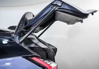 Подержанный автомобиль Geely Atlas 2023 года (31 фото)