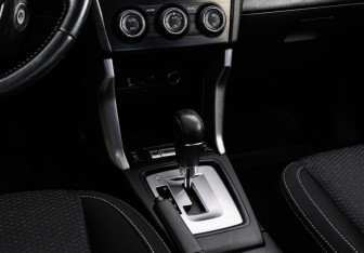 Подержанный автомобиль Subaru Forester Suv 2013 года (13 фото)