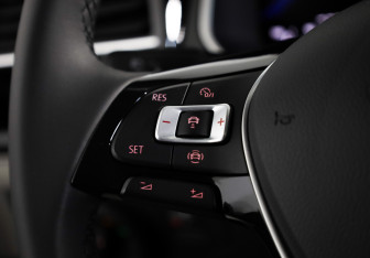 Подержанный автомобиль Jetta VS5 2023 года (11 фото)