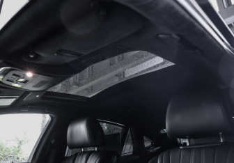 Подержанный автомобиль Lexus LS 2021 года (30 фото)