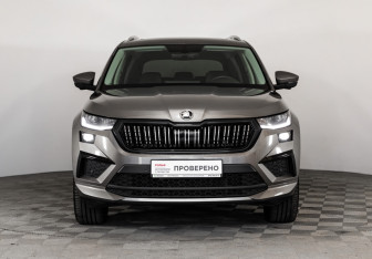Подержанный автомобиль Skoda Kodiaq 2023 года (2 фото)