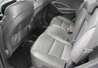 Подержанный автомобиль Hyundai Santa Fe 2016 года (11 фото)