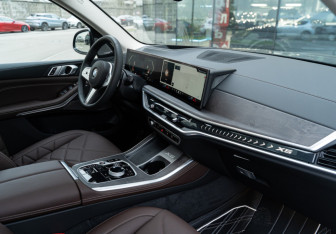 Новый BMW X5 2025 (12 фото)