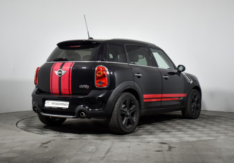 Подержанный автомобиль MINI Countryman 2013 года (5 фото)
