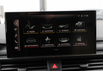 Подержанный автомобиль Audi A5 Liftback 2022 года (17 фото)