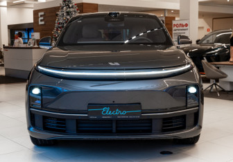 Новый LiXiang L7 2025 (2 фото)