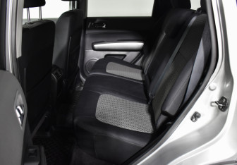 Подержанный автомобиль Nissan X-Trail 2008 года (11 фото)