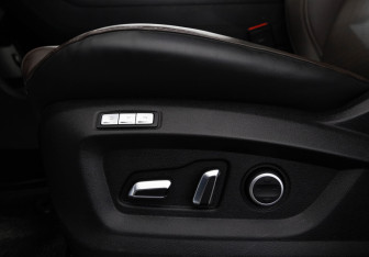 Подержанный автомобиль Chery Tiggo 8 Pro 2022 года (18 фото)