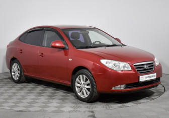 Подержанный автомобиль Hyundai Elantra Sedan 2009 года (3 фото)