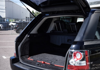 Подержанный автомобиль Land Rover Range Rover Sport 2011 года (26 фото)