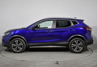 Подержанный автомобиль Nissan Qashqai 2020 года (8 фото)
