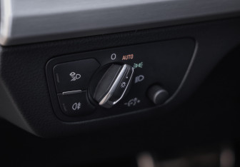 Подержанный автомобиль Audi Q5 2020 года (22 фото)
