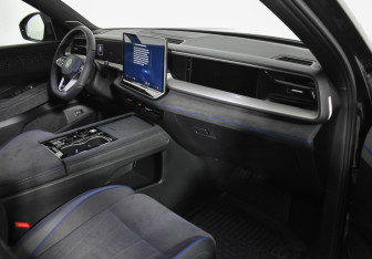 Подержанный автомобиль Volkswagen Teramont 2025 года (13 фото)