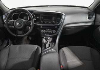 Подержанный автомобиль Kia Optima Sedan 2015 года (13 фото)