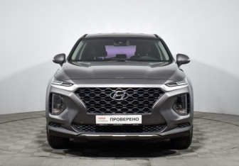 Подержанный автомобиль Hyundai Santa Fe 2019 года (2 фото)